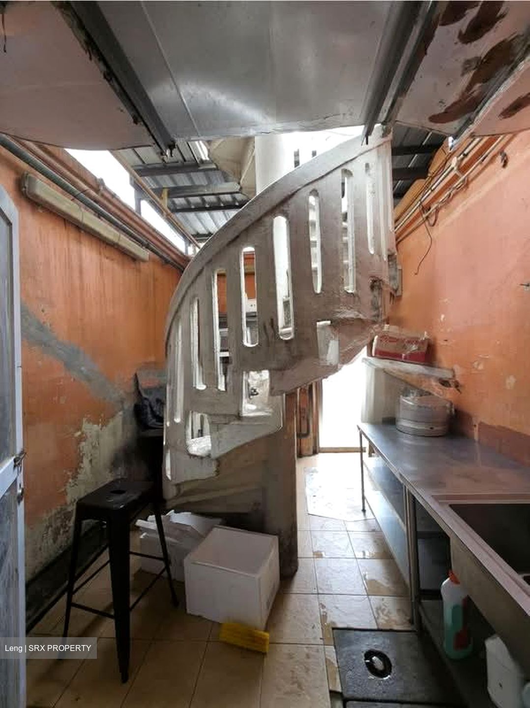 Joo Chiat Road (D15), Retail #585384511